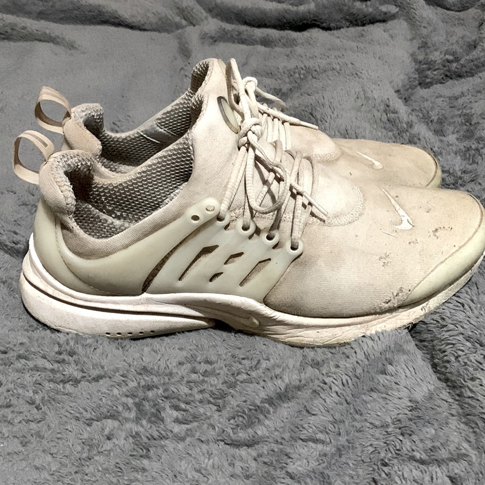 Nike Prestos